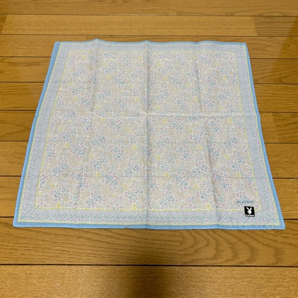 Playboy Floral Patterned Handkerchief/Bandana with Blue Border 45cm x 45cm - Picture 8 of 12